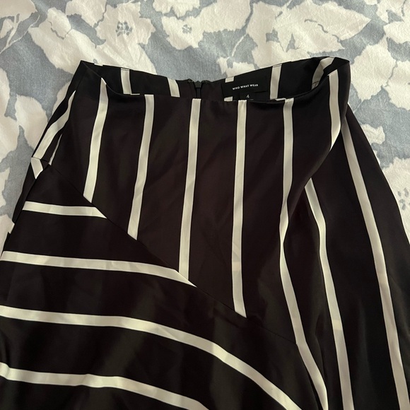 Who what wear asymmetrical midi stripe skirt - Picture 3 of 4